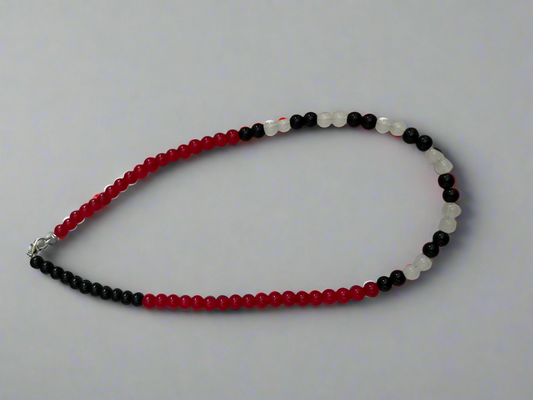 The Twist Necklace